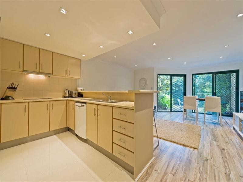 63/100 Morala Avenue, Runaway Bay QLD 4216