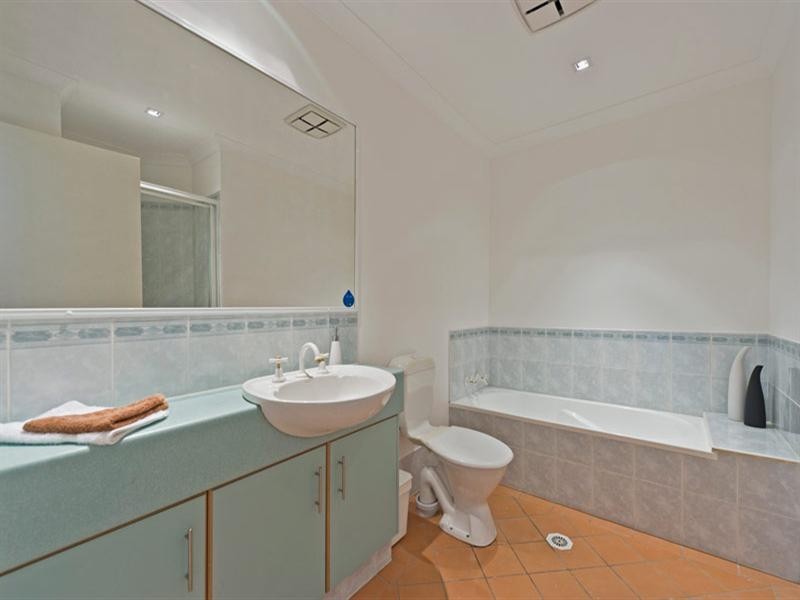 63/100 Morala Avenue, Runaway Bay QLD 4216