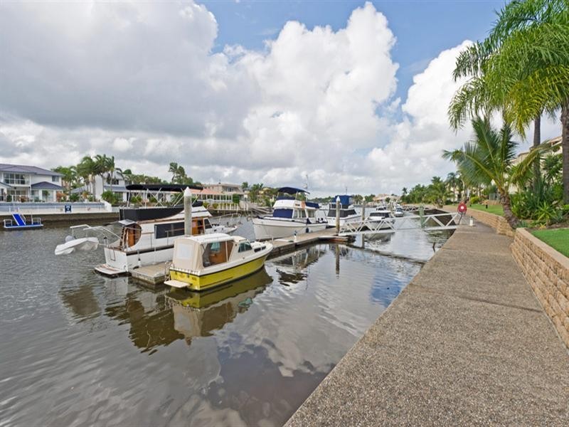 63/100 Morala Avenue, Runaway Bay QLD 4216