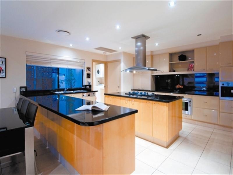 44 Shearwater Esplanade, Runaway Bay QLD 4216