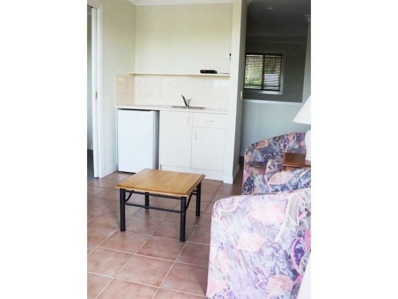 50 John Lund Drive, Hope Island QLD 4212