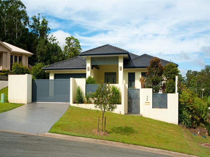3 James Place, Maudsland QLD 4210