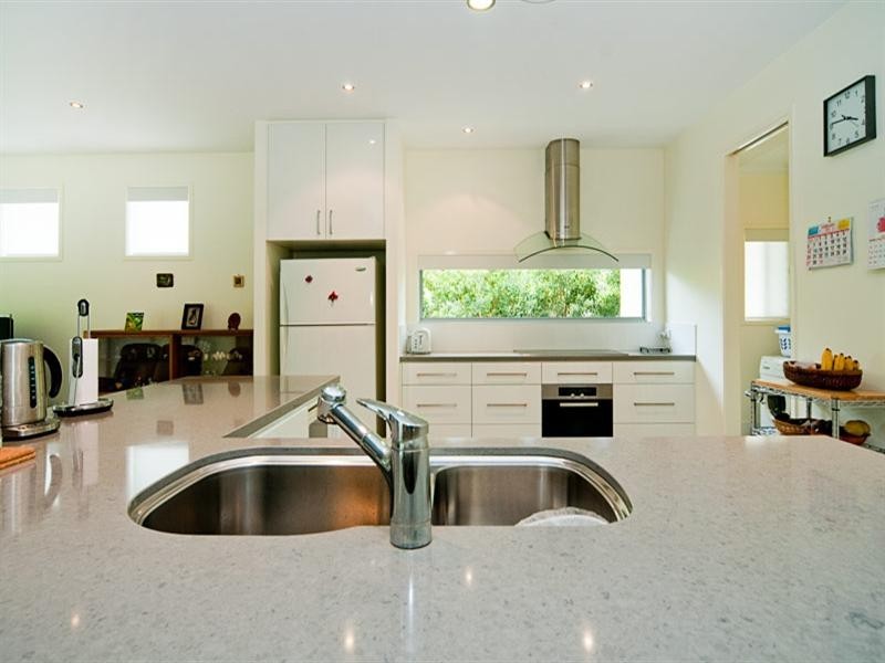 3 James Place, Maudsland QLD 4210