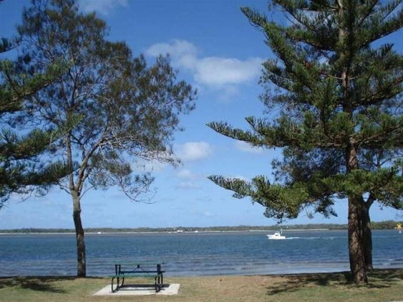 19 Azalea Avenue, Hollywell QLD 4216