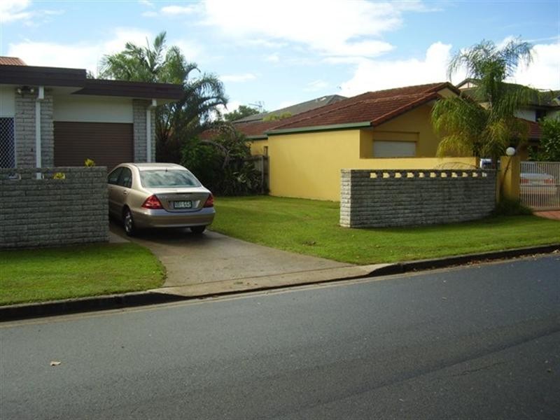 19 Azalea Avenue, Hollywell QLD 4216