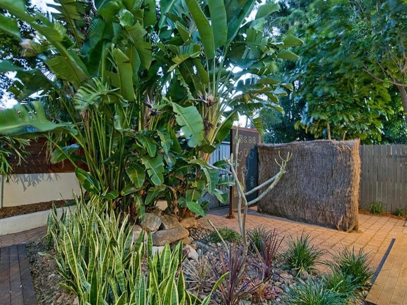 64 Poinsettia Avenue, Hollywell QLD 4216