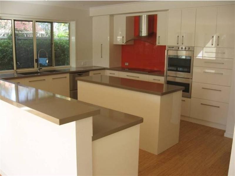 9 Salamau Street, Runaway Bay QLD 4216