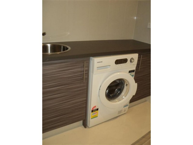 1/50 Government Road, Labrador QLD 4215