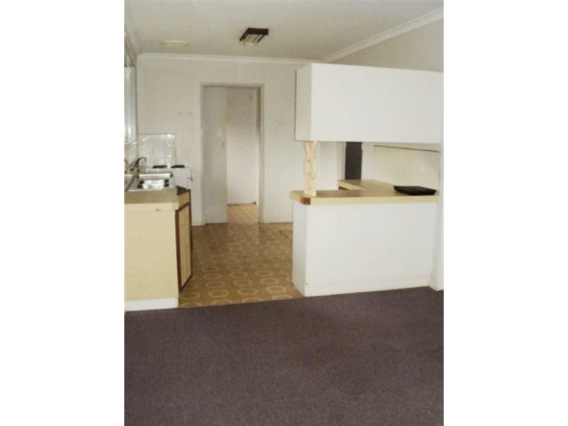 40 Anembo Street, Chevron Island QLD 4217