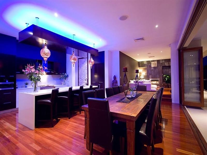 Sovereign Islands QLD 4216