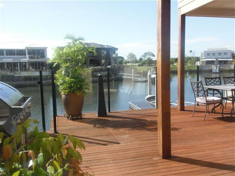 Biggera Waters QLD 4216