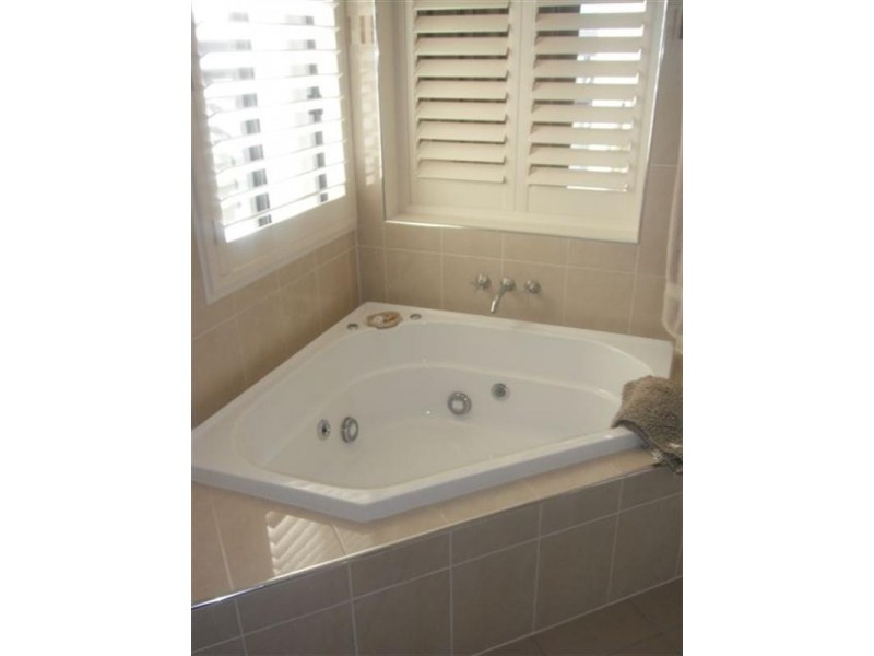 Biggera Waters QLD 4216