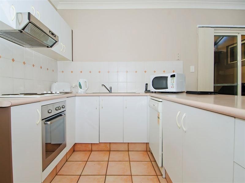 7 Siena Place, Coombabah QLD 4216