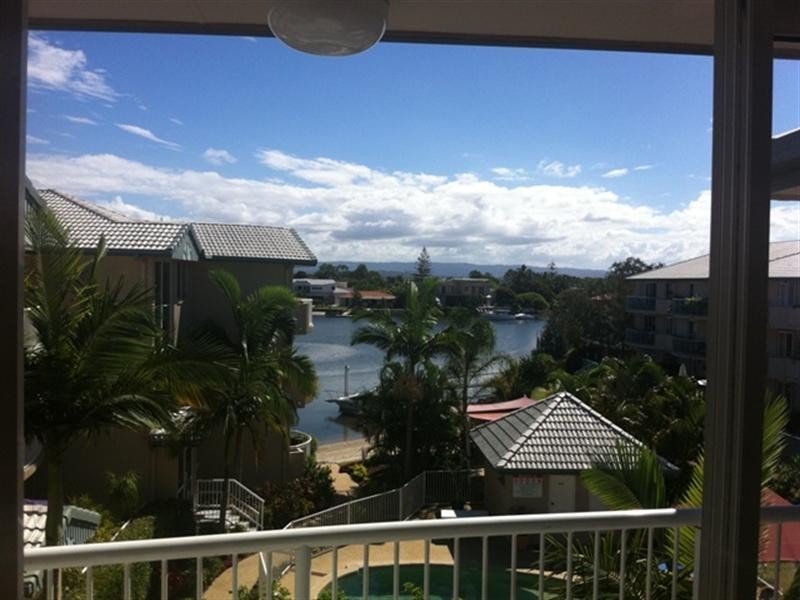 16/26 Back Street, Biggera Waters QLD 4216