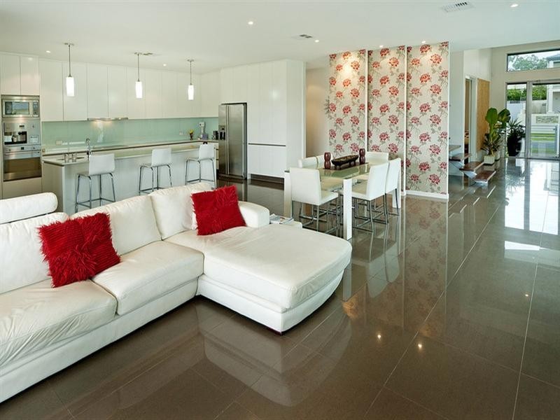 95 Compass Drive, Biggera Waters QLD 4216