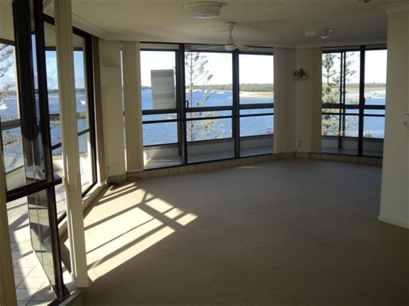 4/534 Marine Parade, Biggera Waters QLD 4216