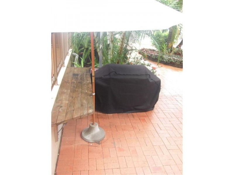 Biggera Waters QLD 4216