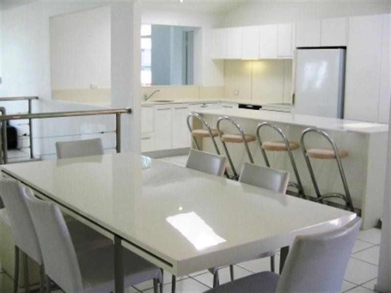 1 Dirk Hartog Place, Hollywell QLD 4216