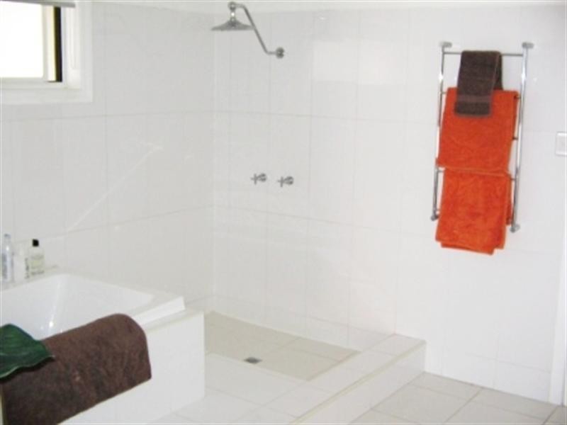 1 Dirk Hartog Place, Hollywell QLD 4216