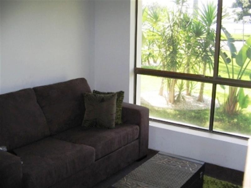 1 Dirk Hartog Place, Hollywell QLD 4216