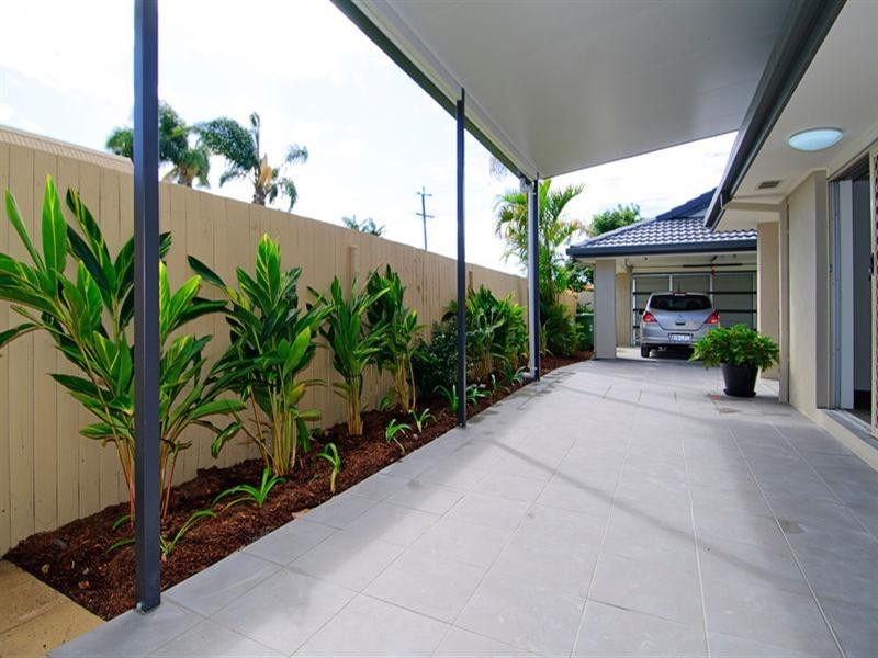 4 Jacaranda Avenue, Hollywell QLD 4216