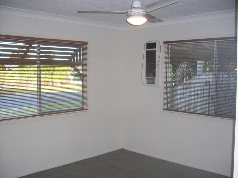 39 Mungera Street, Biggera Waters QLD 4216