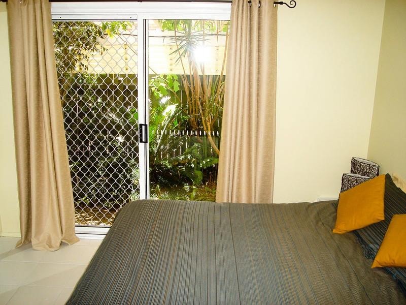 32/27 Rain Tree Glen, Coombabah QLD 4216