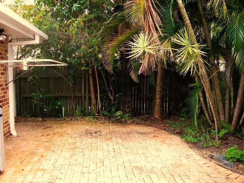 32/27 Rain Tree Glen, Coombabah QLD 4216