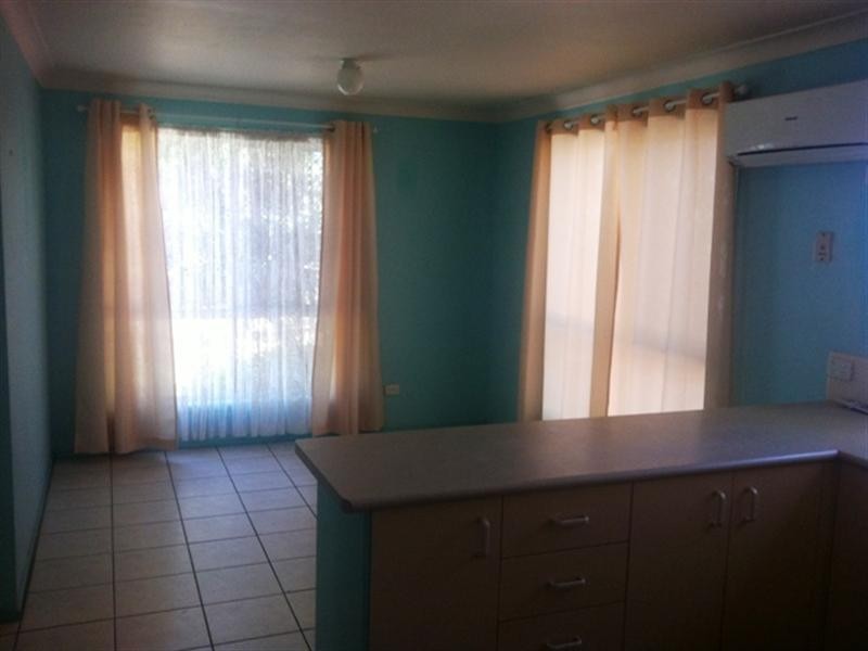 1/421 Oxley Drive, Runaway Bay QLD 4216