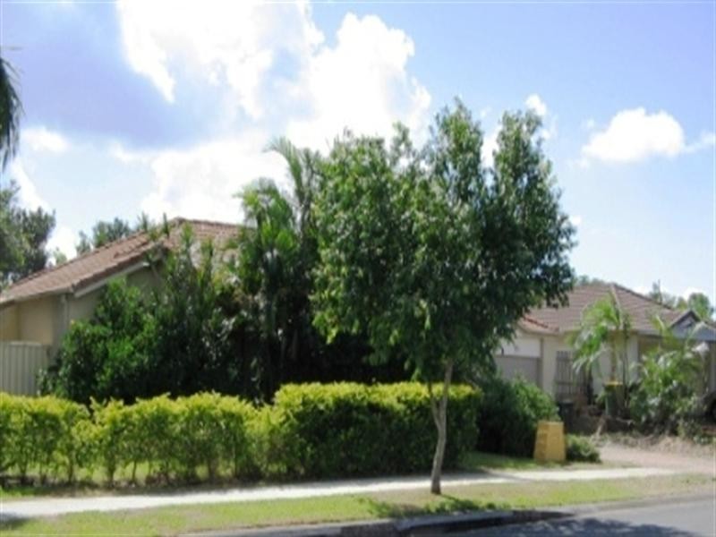 18 Fawn Street, Upper Coomera QLD 4209