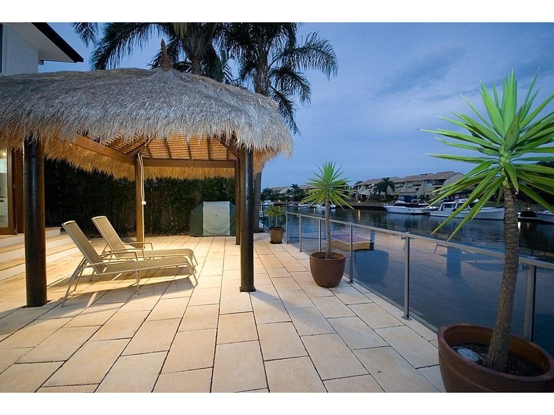 30 Sundance Way, Runaway Bay QLD 4216