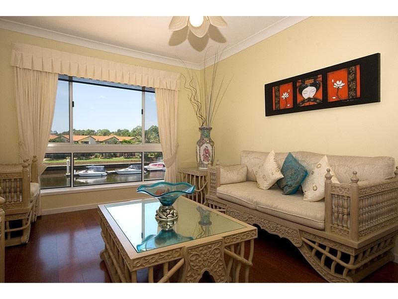 30 Sundance Way, Runaway Bay QLD 4216