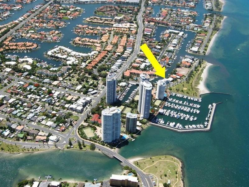 5/10 Oatland Esplanade, Runaway Bay QLD 4216