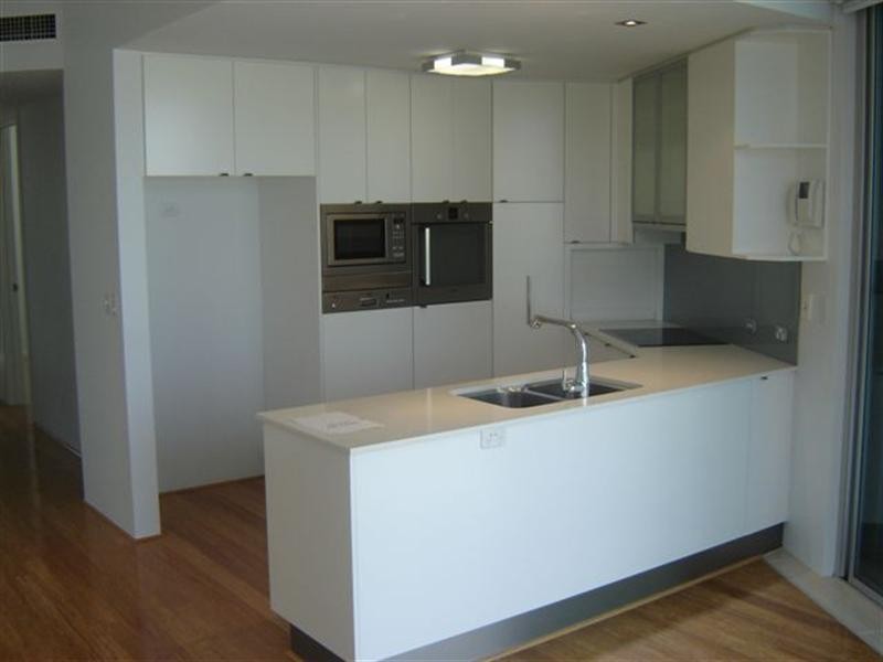 5/10 Oatland Esplanade, Runaway Bay QLD 4216