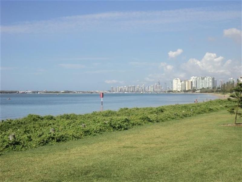 8/516 Marine Parade, Biggera Waters QLD 4216