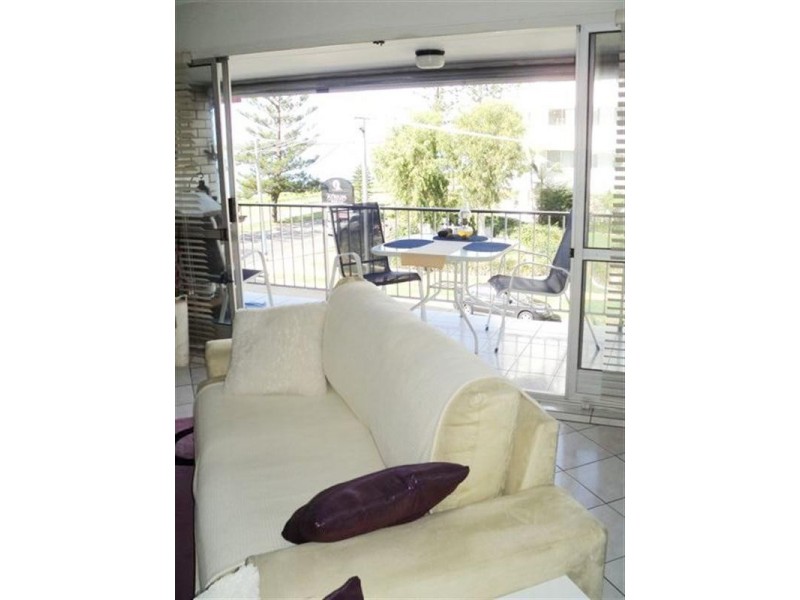 8/516 Marine Parade, Biggera Waters QLD 4216