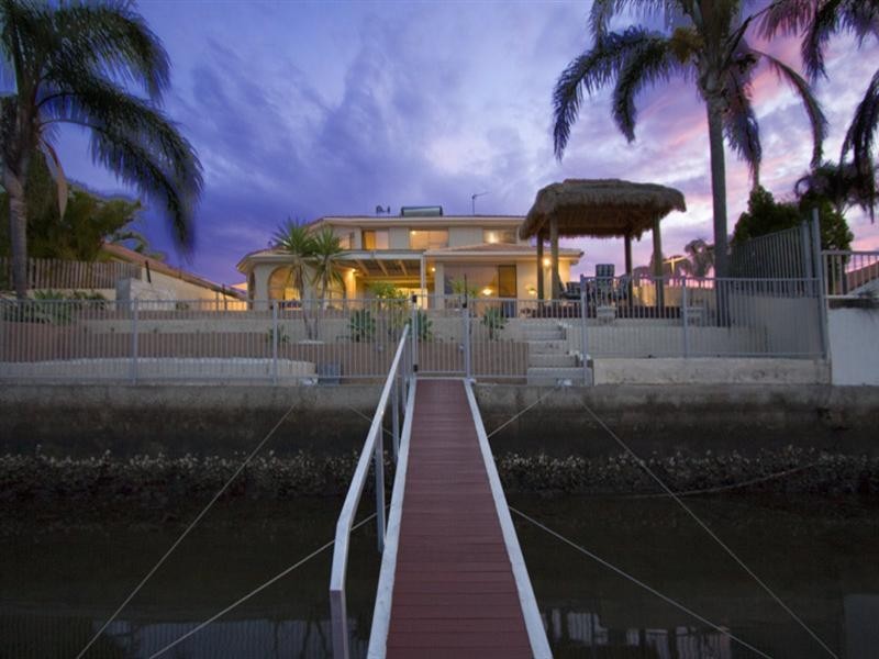 41 Sundance Way, Runaway Bay QLD 4216
