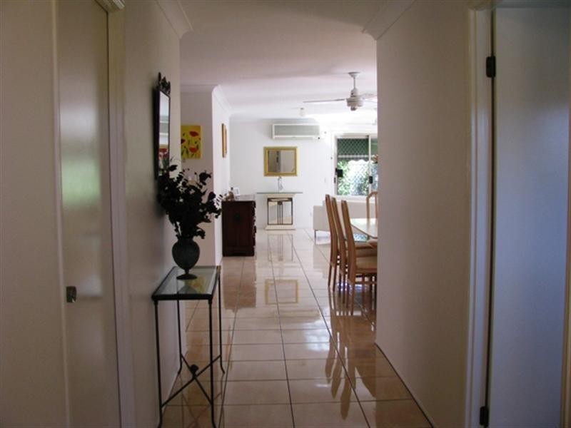 23 Numbat Court, Coombabah QLD 4216