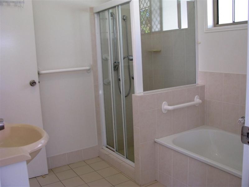 23 Numbat Court, Coombabah QLD 4216