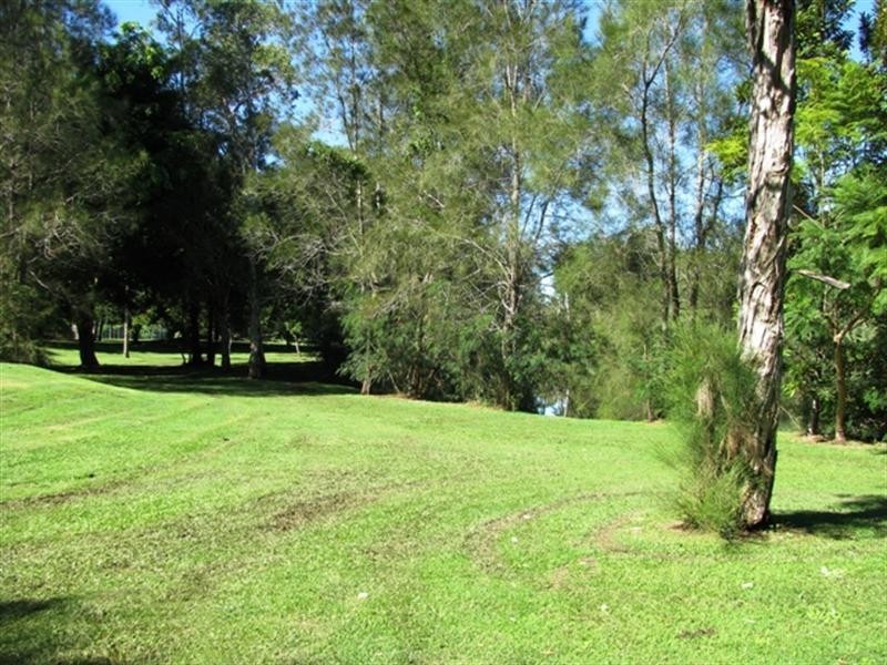 23 Numbat Court, Coombabah QLD 4216