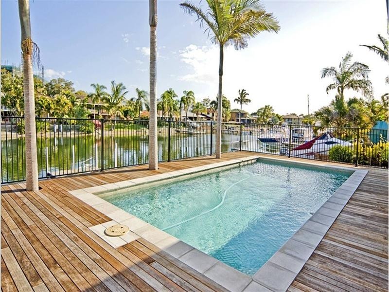 6 Dirk Hartog Place, Hollywell QLD 4216