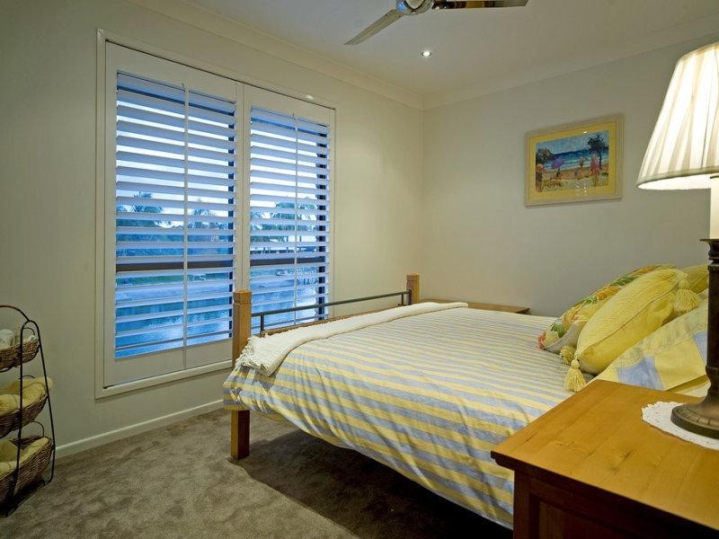 6 Dirk Hartog Place, Hollywell QLD 4216