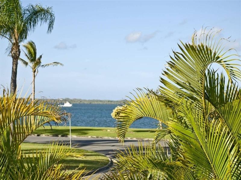 6 Dirk Hartog Place, Hollywell QLD 4216