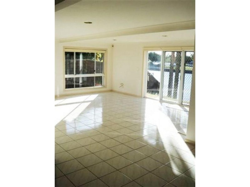 10/131 Morala Avenue, Runaway Bay QLD 4216