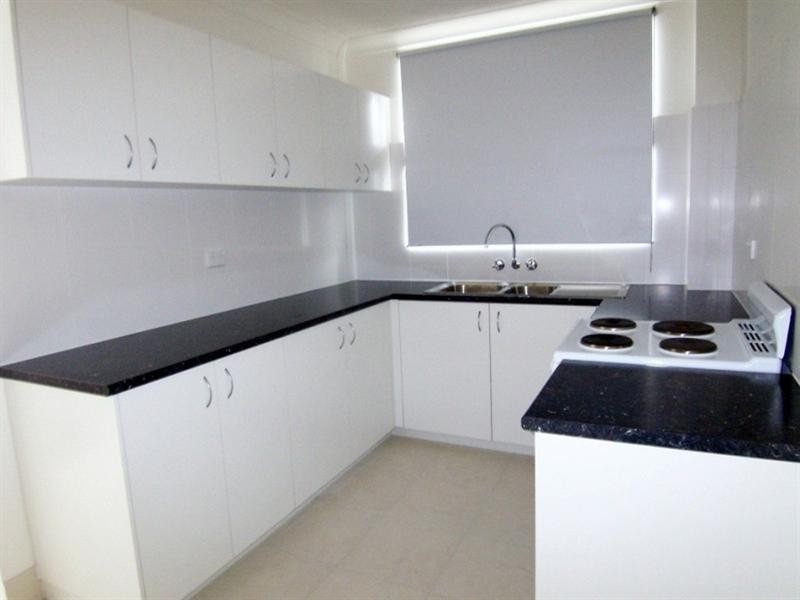 24/115 Frank Street, Labrador QLD 4215