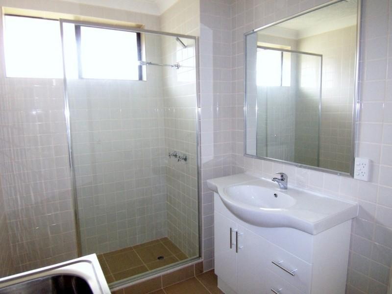 24/115 Frank Street, Labrador QLD 4215