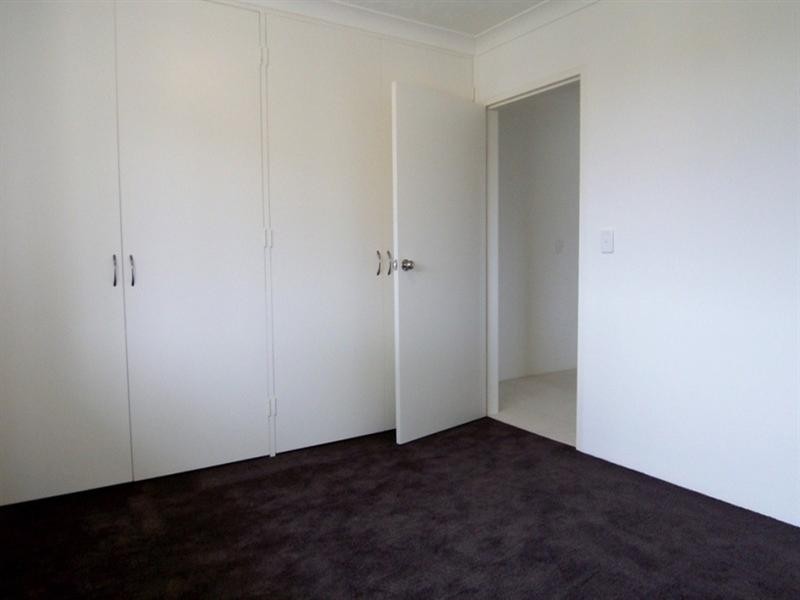 24/115 Frank Street, Labrador QLD 4215