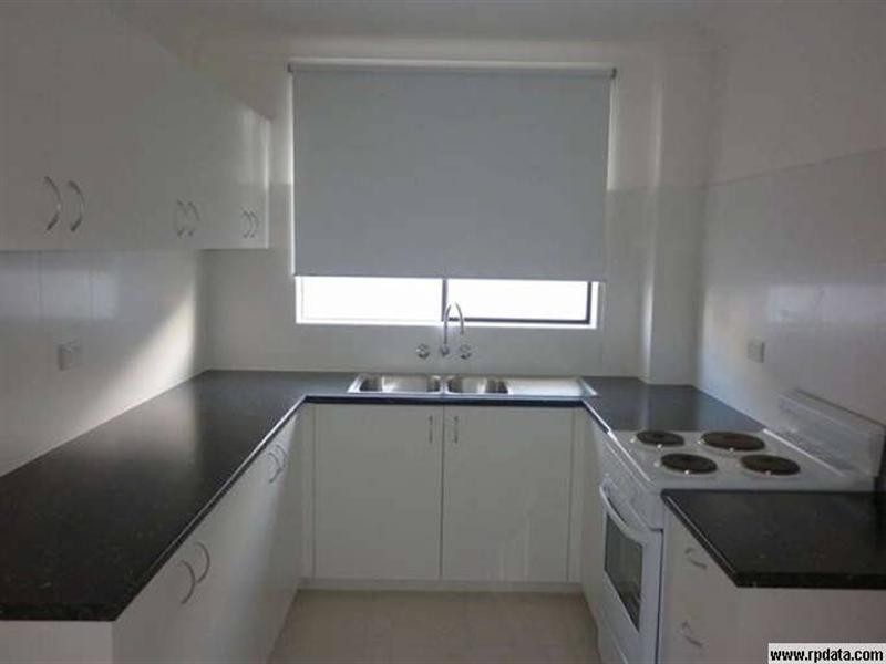 24/115 Frank Street, Labrador QLD 4215