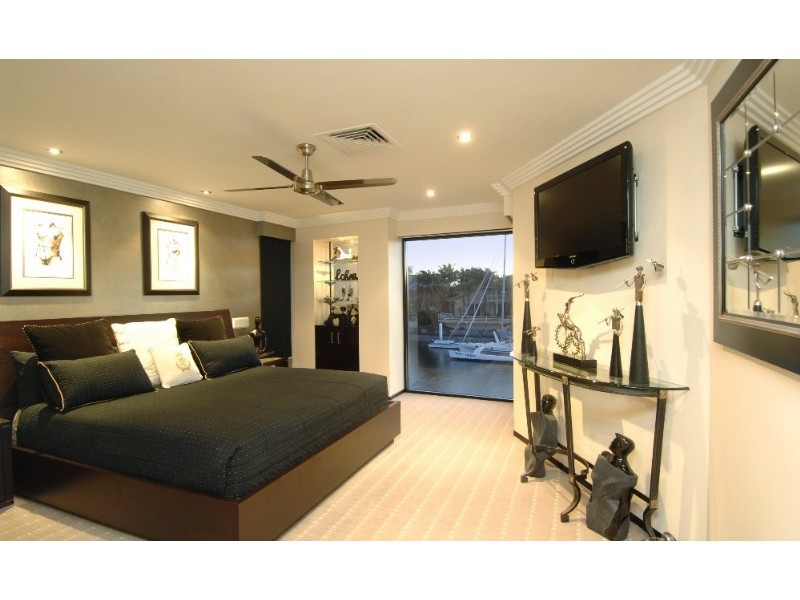 Runaway Bay QLD 4216