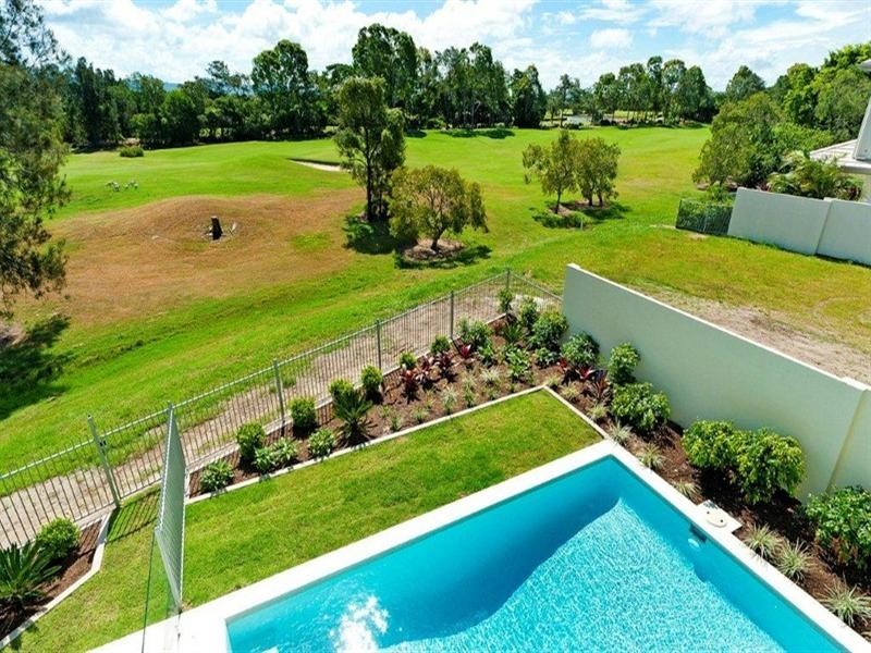 Hope Island QLD 4212